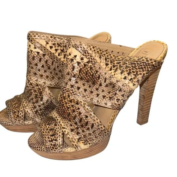 BCBGMAXAZRIA Galinac Python Peep Toe Mules/Slides Heels Platforms Pumps - Size 8 - Picture 4 of 11